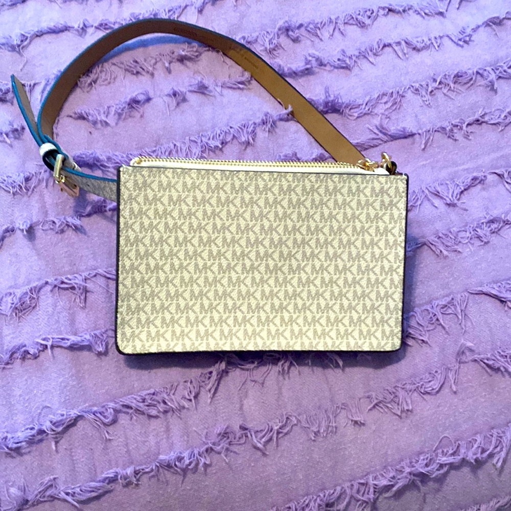 Brand new never been used MK purse Fanny pack